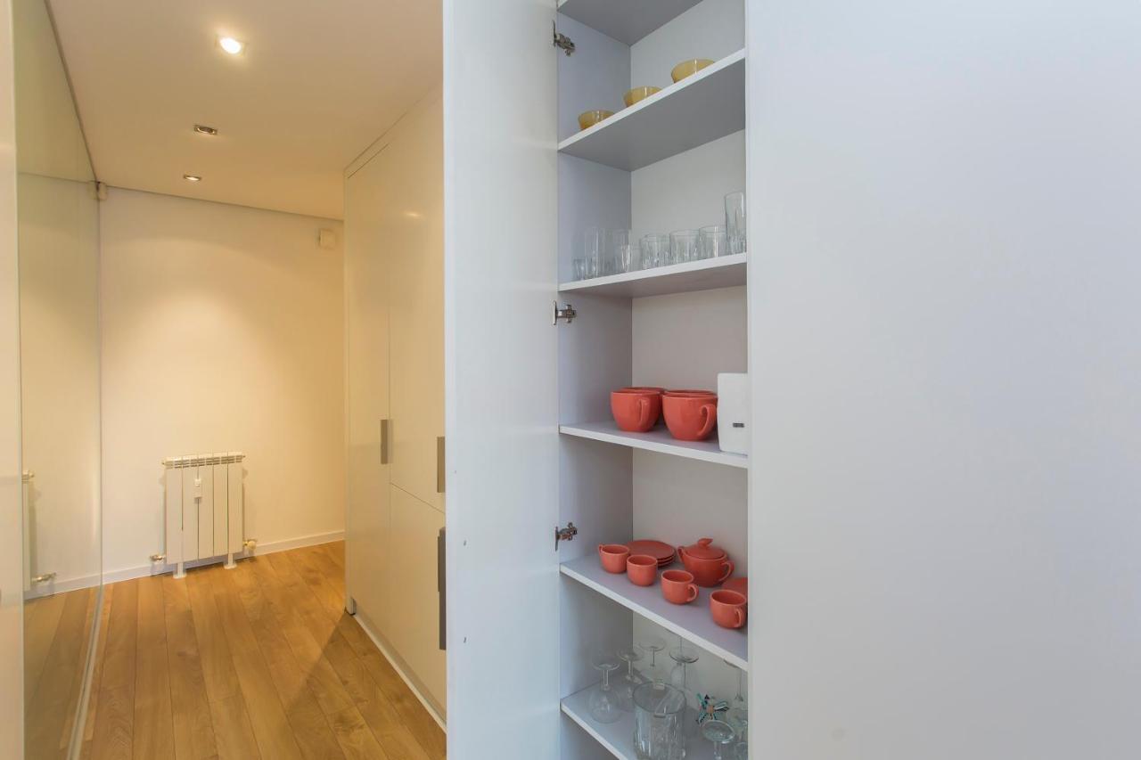 Modern Apartment In The City Center صوفيا المظهر الخارجي الصورة